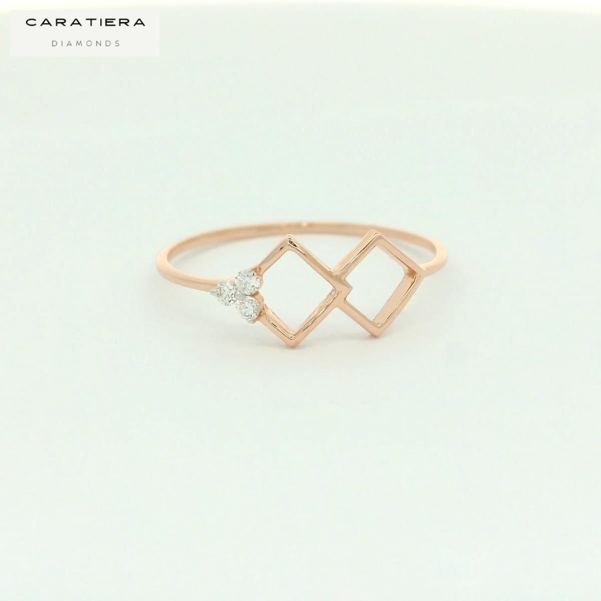 Elegant Heart-Shaped Diamond Ring