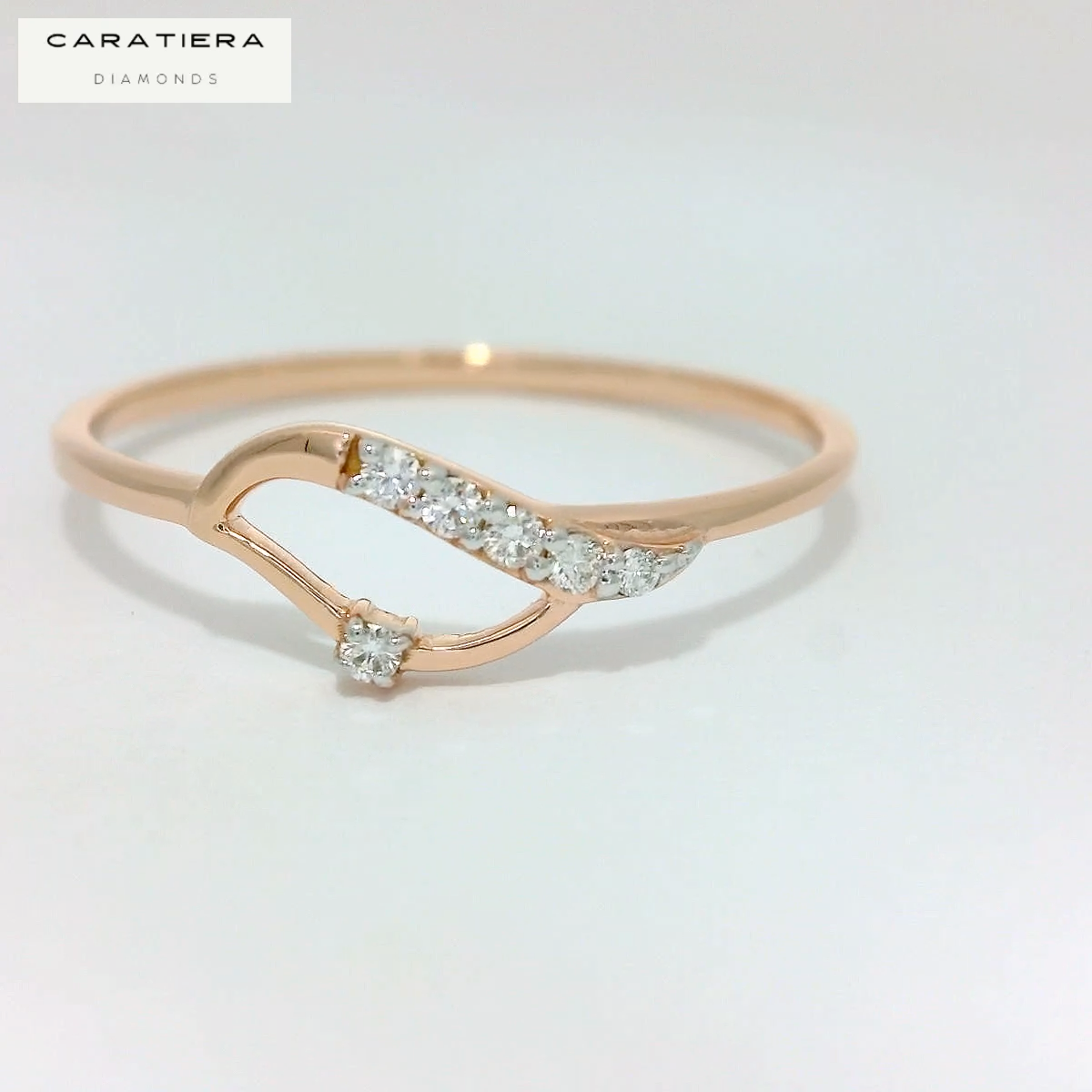 Elegant Diamond ring