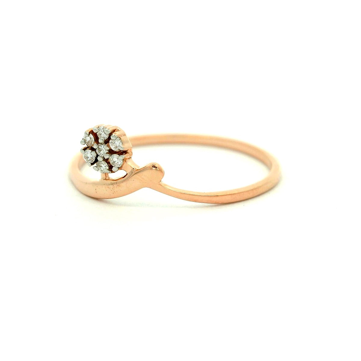 Elegant Rose Gold Diamond Ring