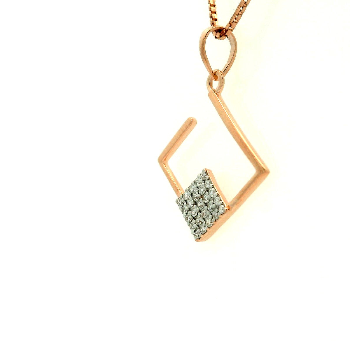 Elegant Geometric Pendant Necklace