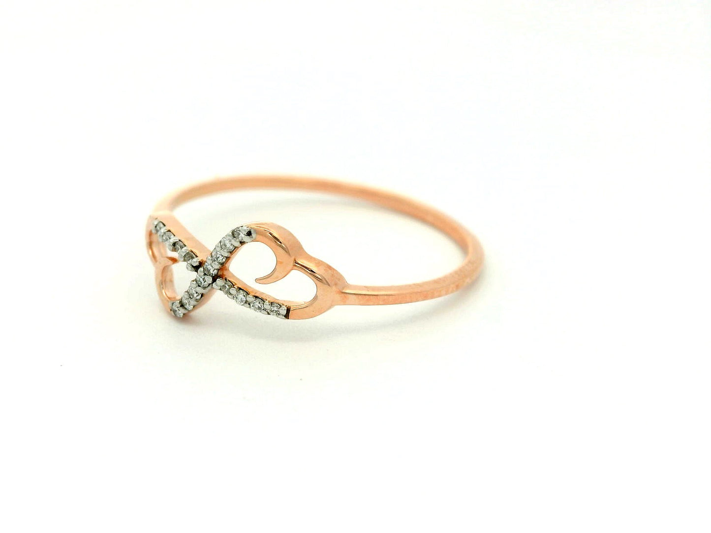 Elegant Infinity Ring in Rose Gold
