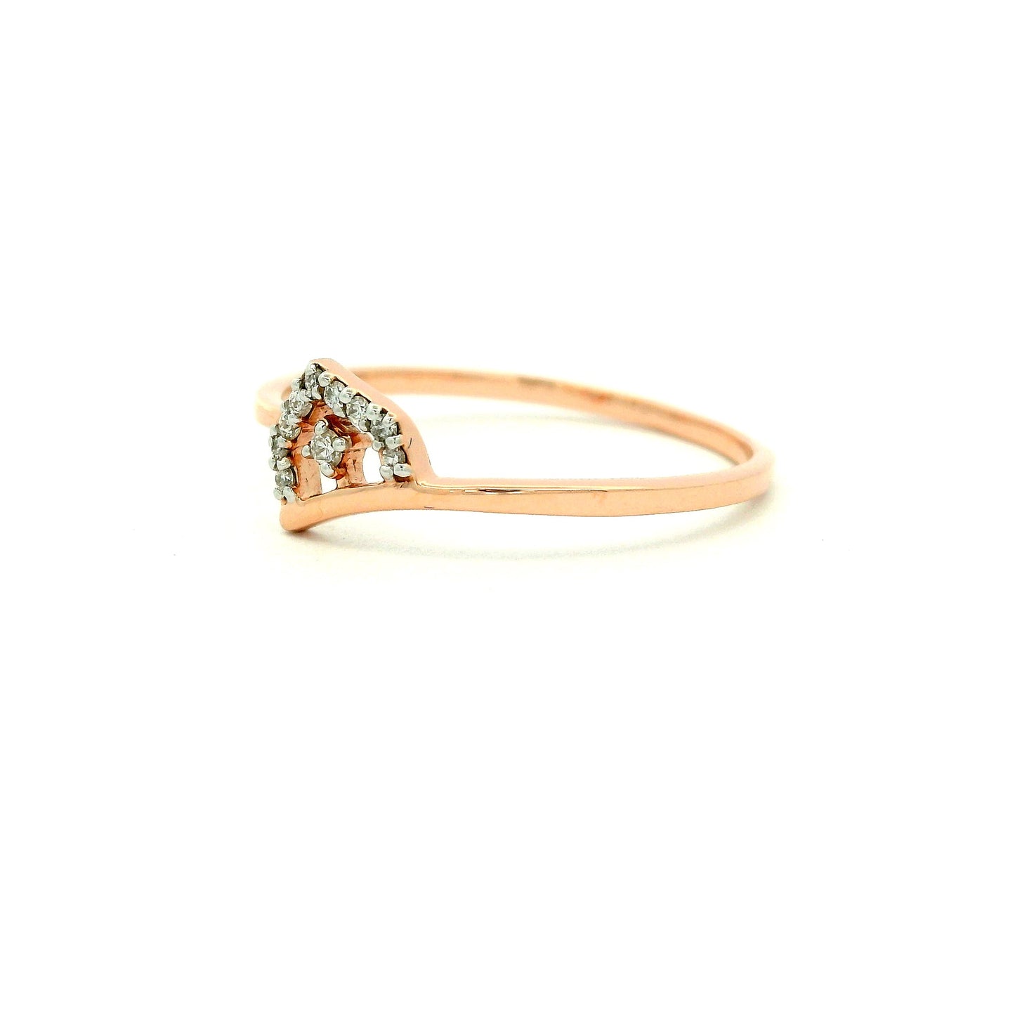 Elegant Rose Gold Diamond Ring