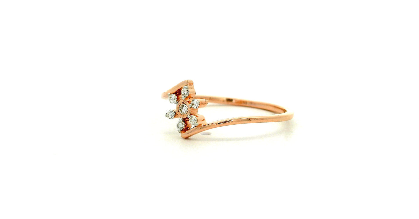 Elegant Floral Diamond Ring