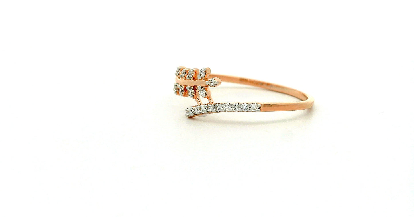 Elegant Rose Gold Leaf Ring