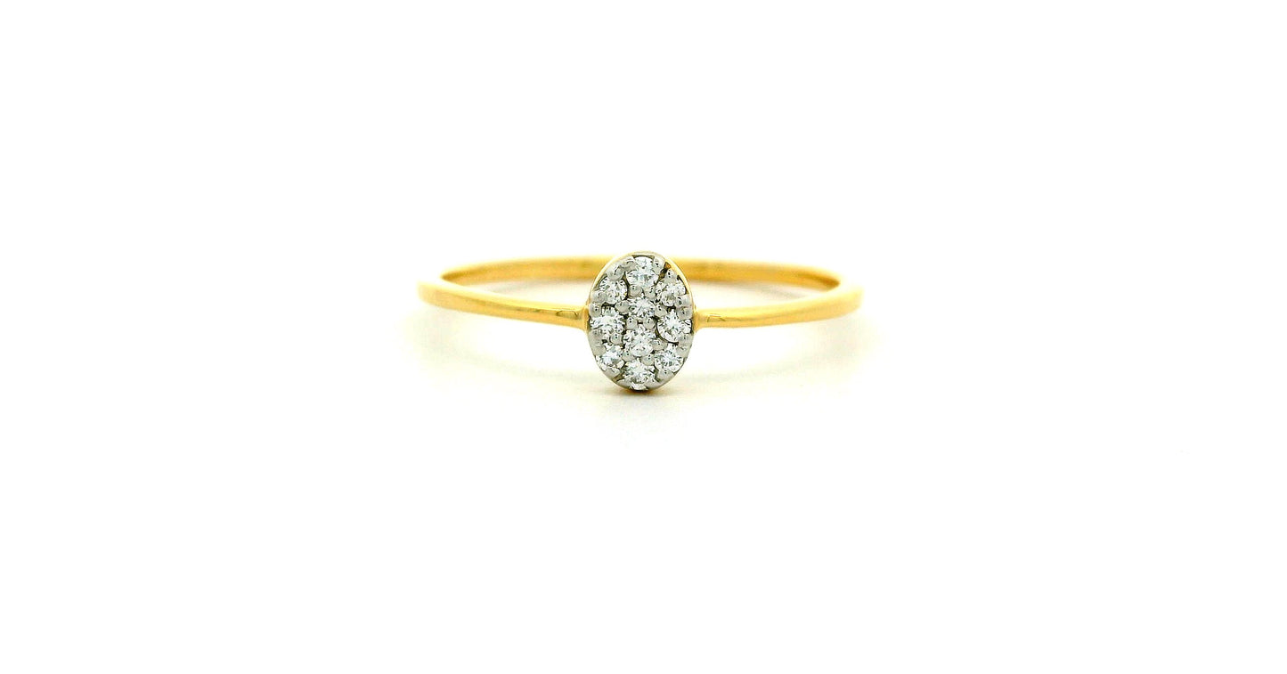 Elegant Diamond Ring
