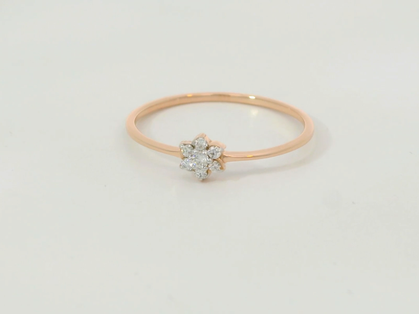 Elegant Floral Diamond Ring