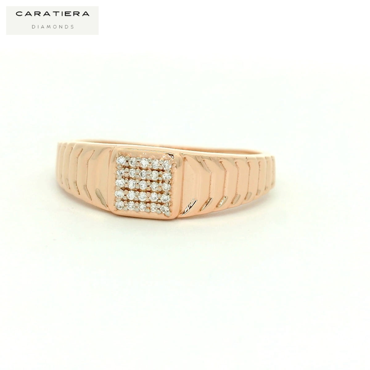 Elegant Gold Diamond Ring
