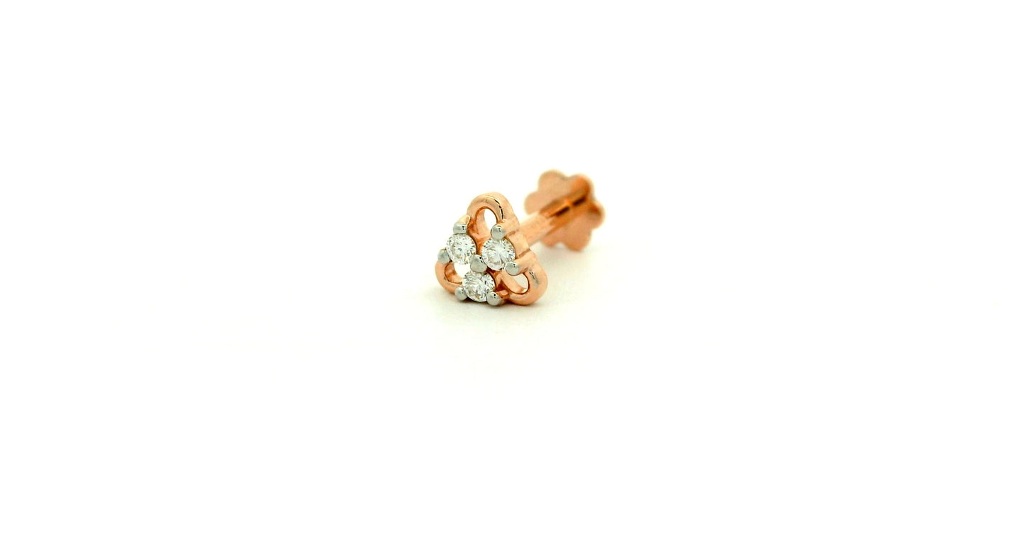 Elegant Rose Gold diamond nose oin