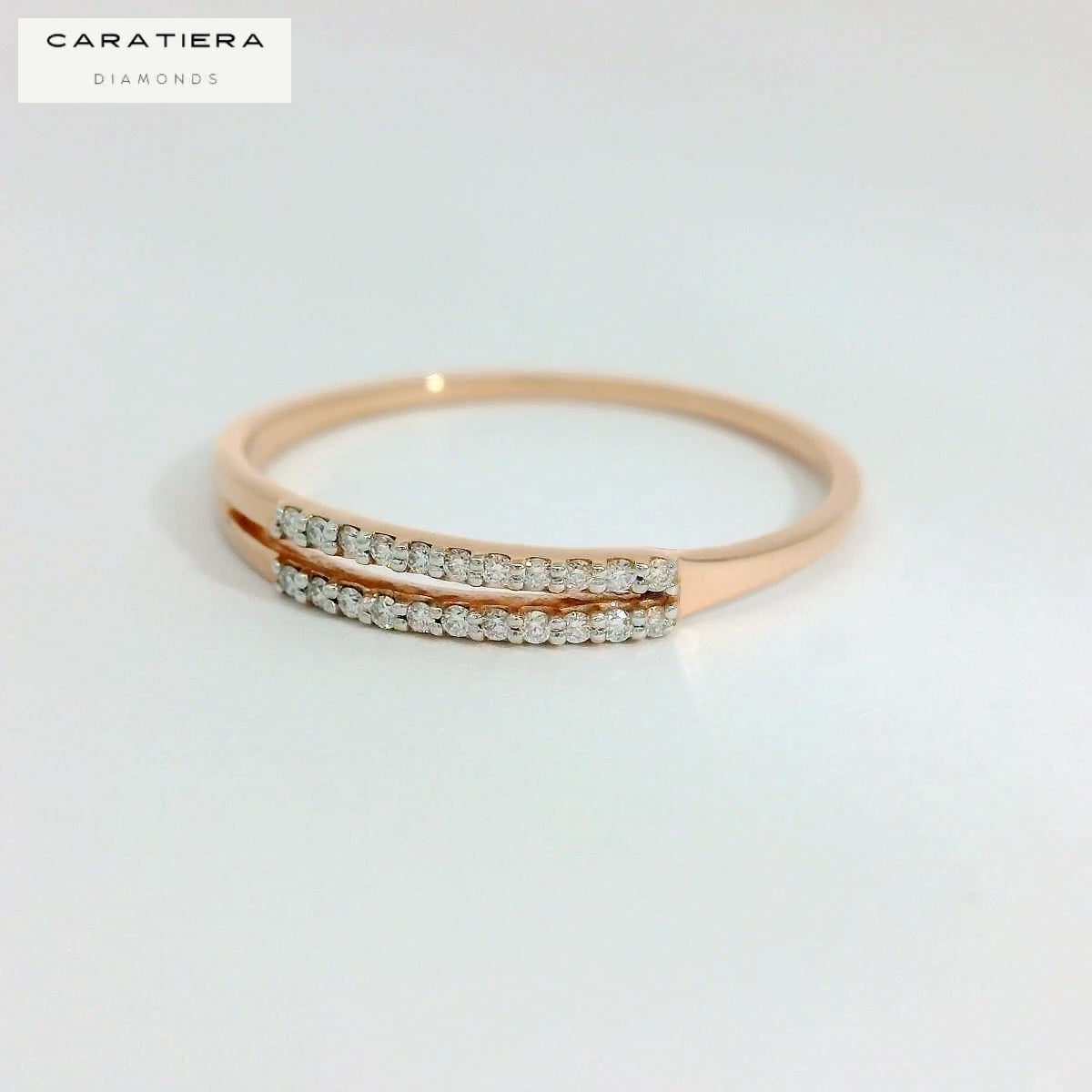Elegant Rose Gold Diamond Ring