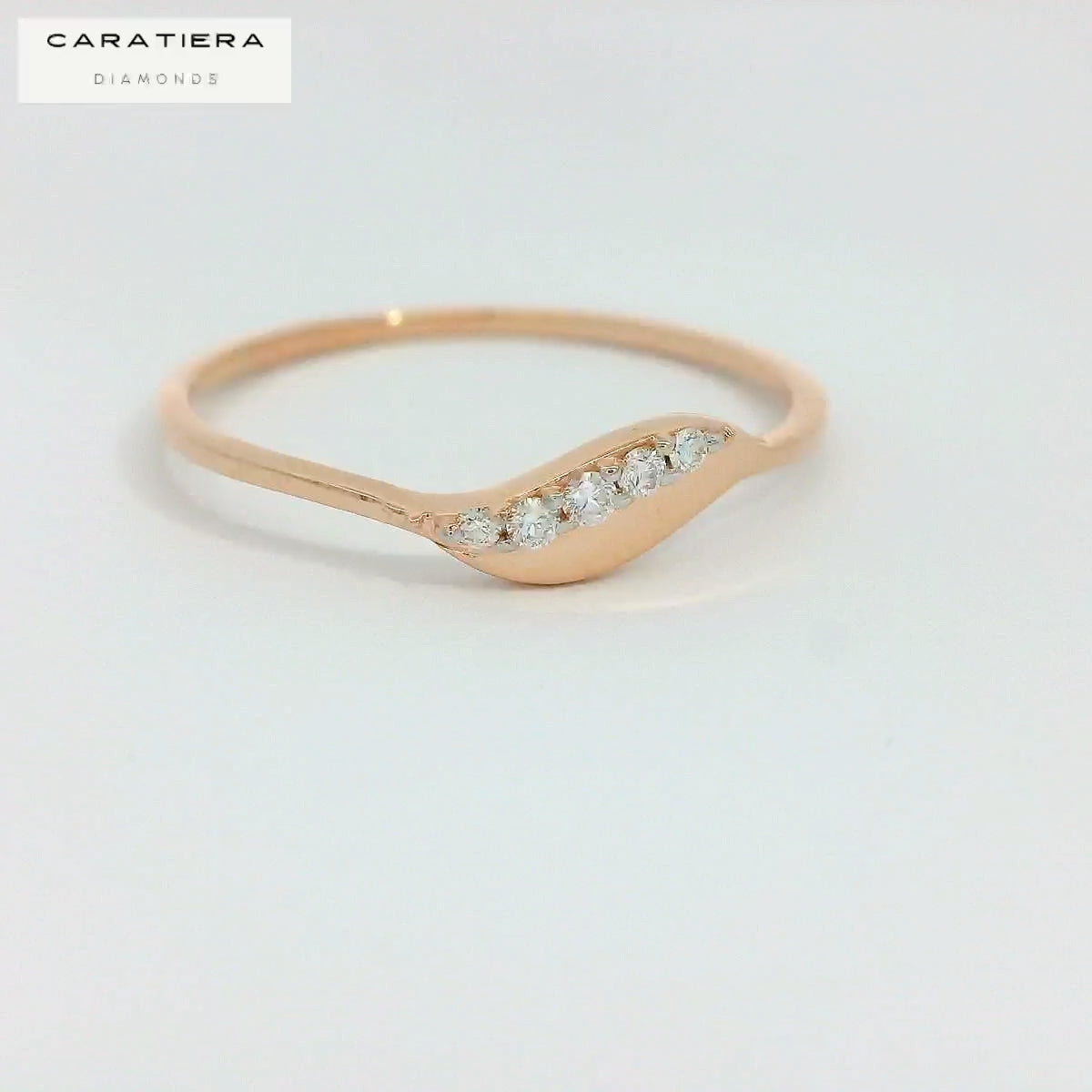 Elegant Diamond Ring