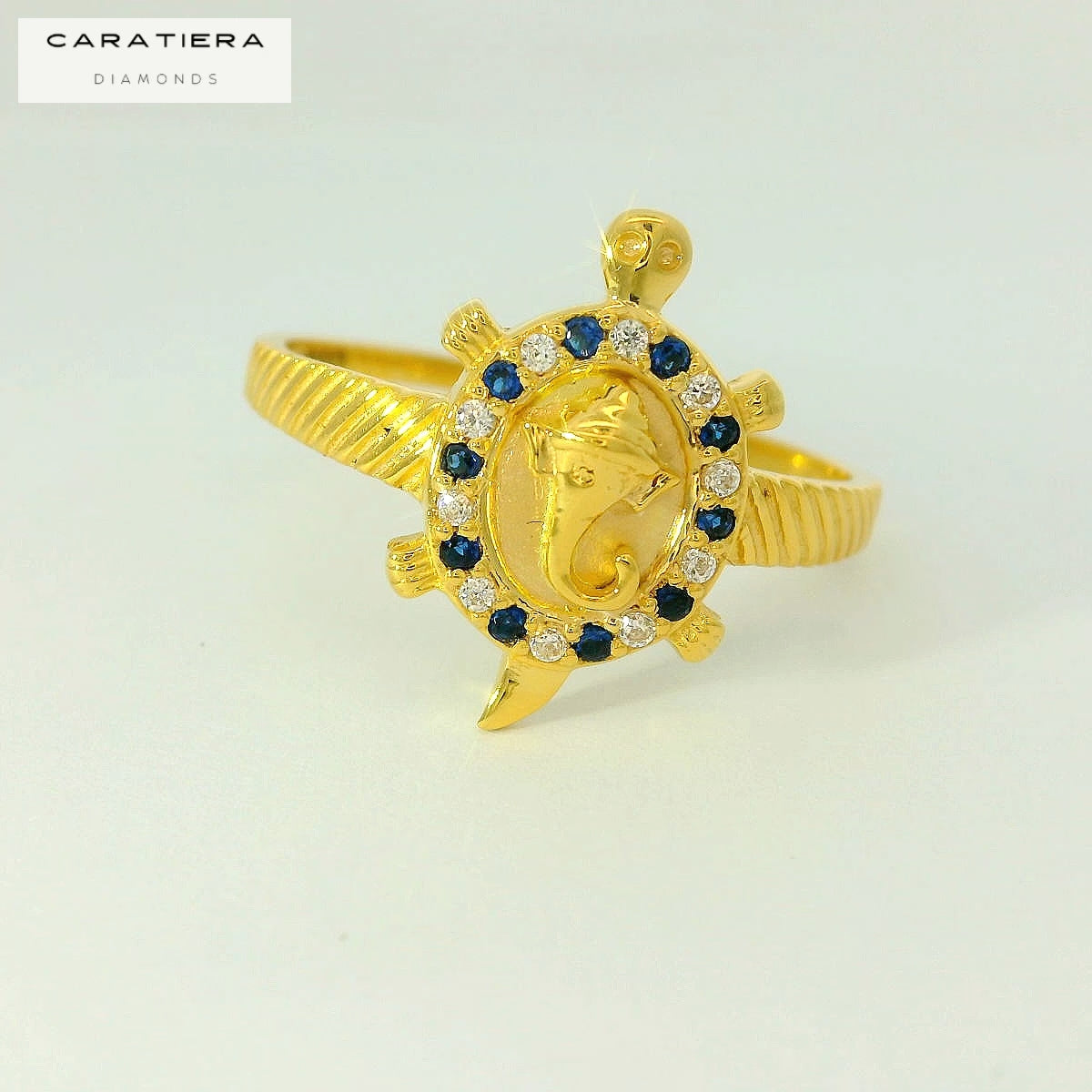 Elegant Gold Turtle Ring
