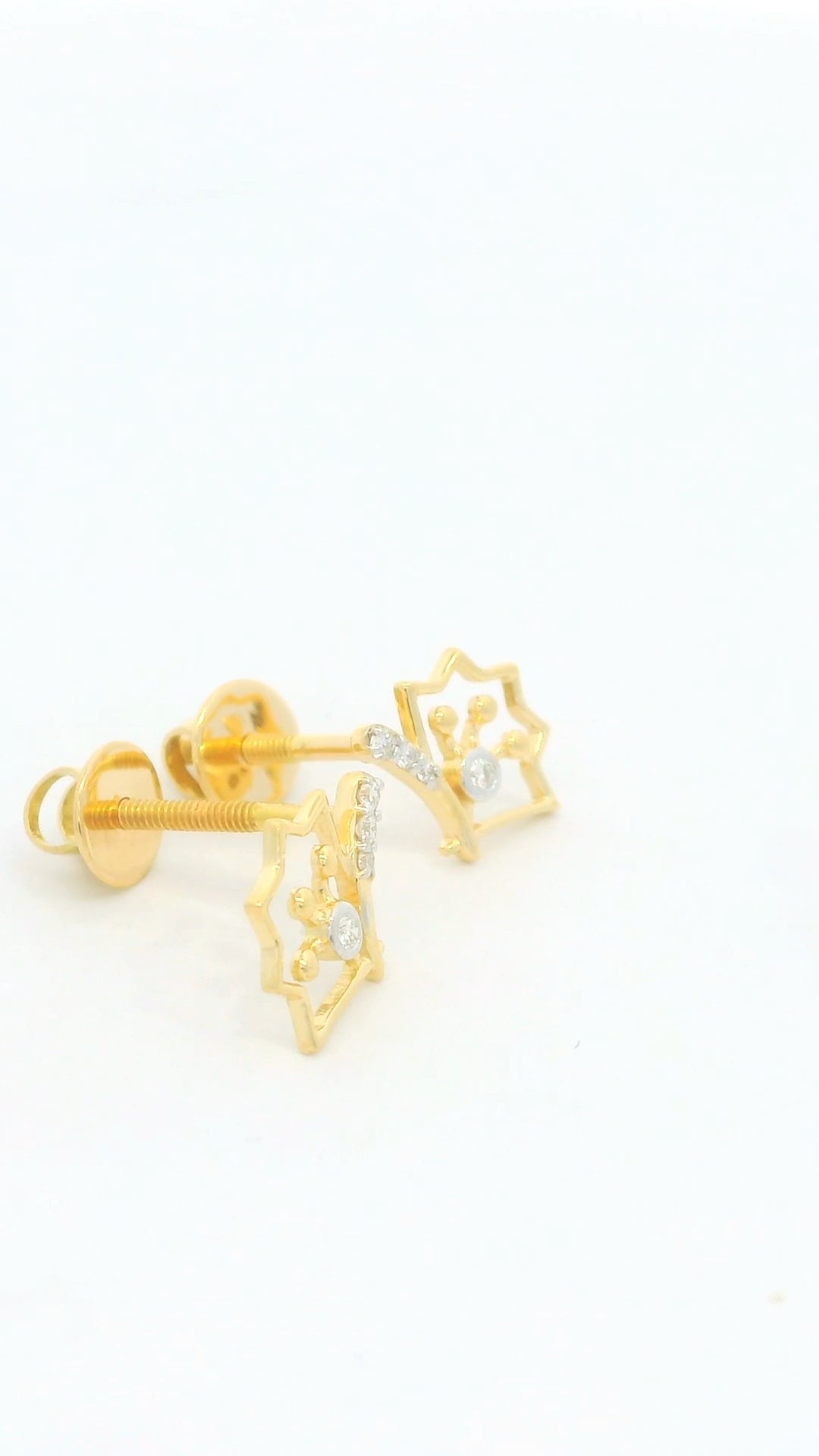 Elegant Gold Leaf Earrings