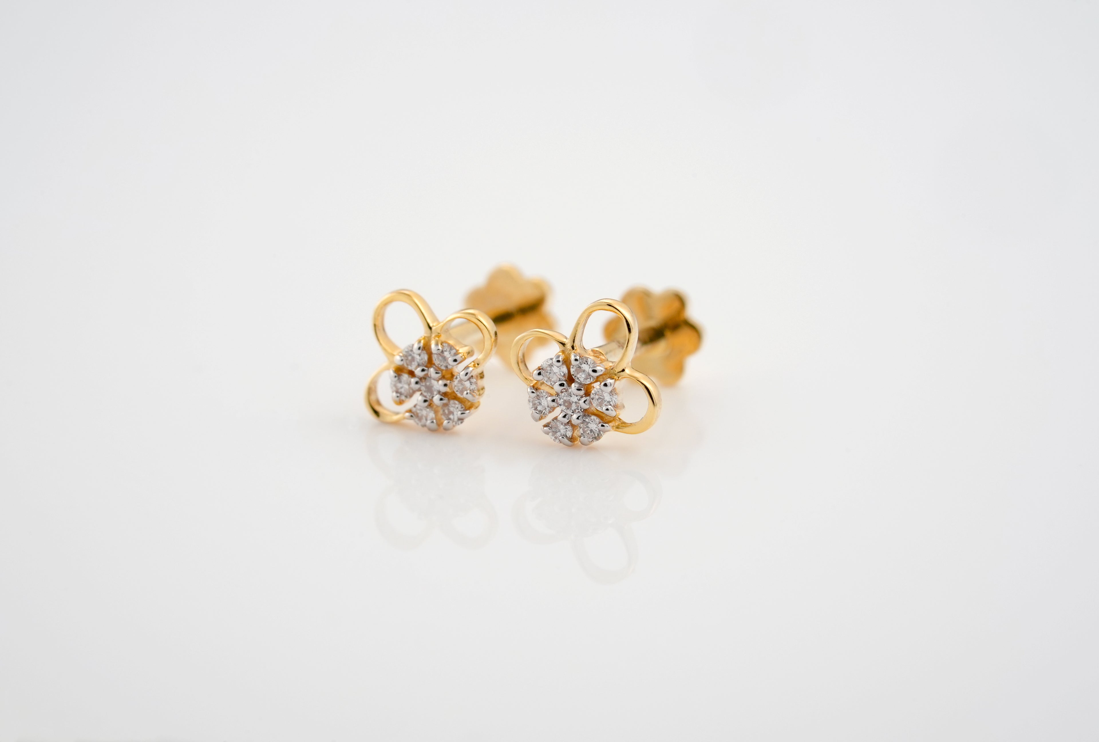 Daisy Sparkle Earring  - 2STDD60