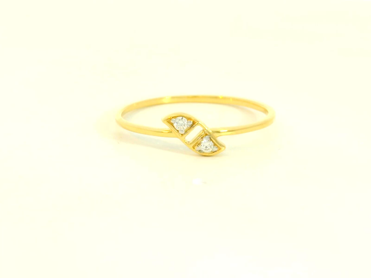 Elegant Diamond Ring