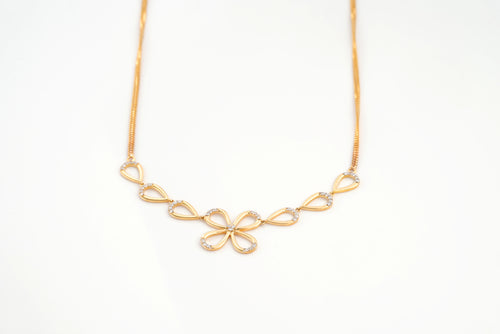 Delicate Beauty of Petals Necklace - NCDS26