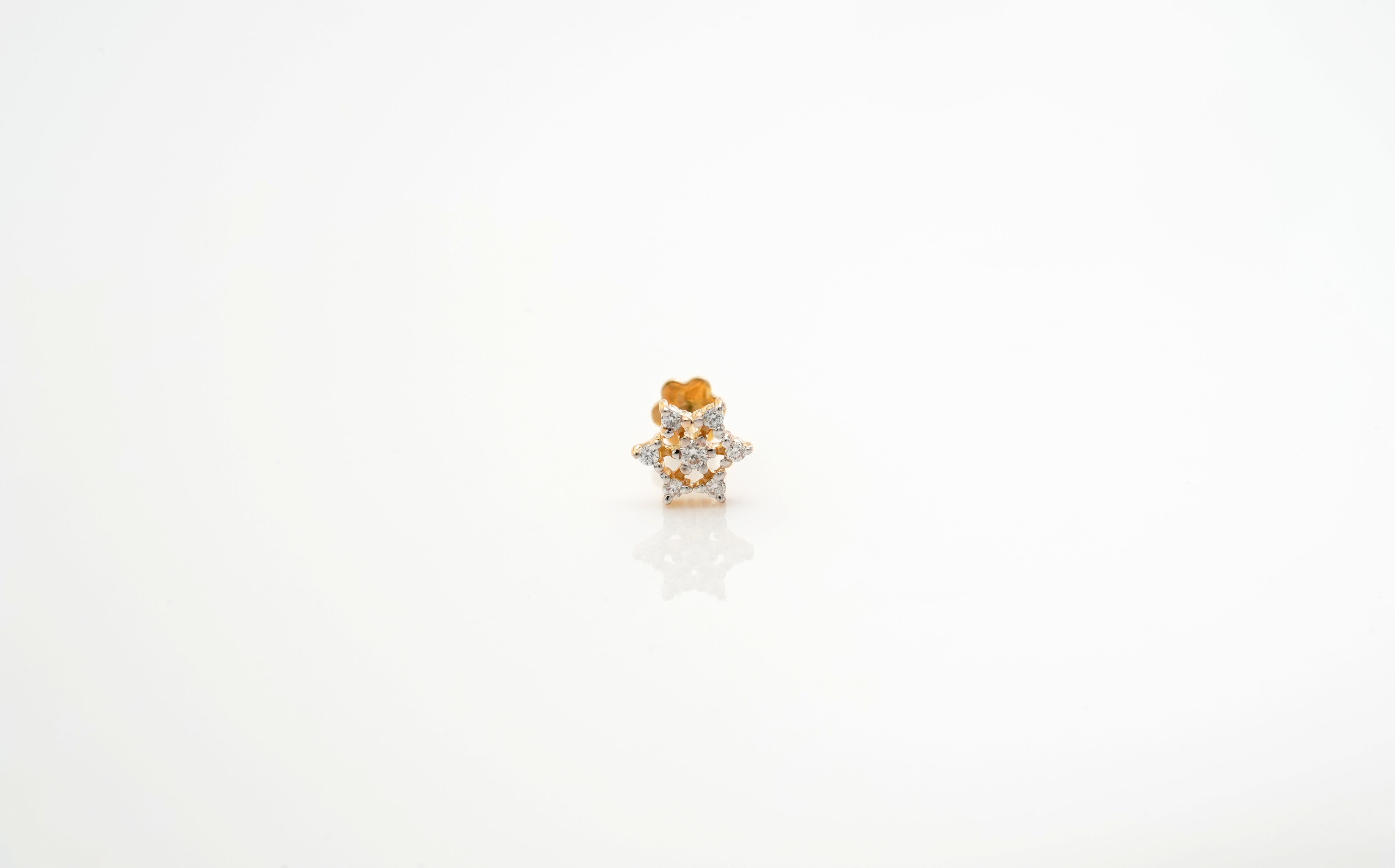 Stellar Bloom Nosepin - NPD233