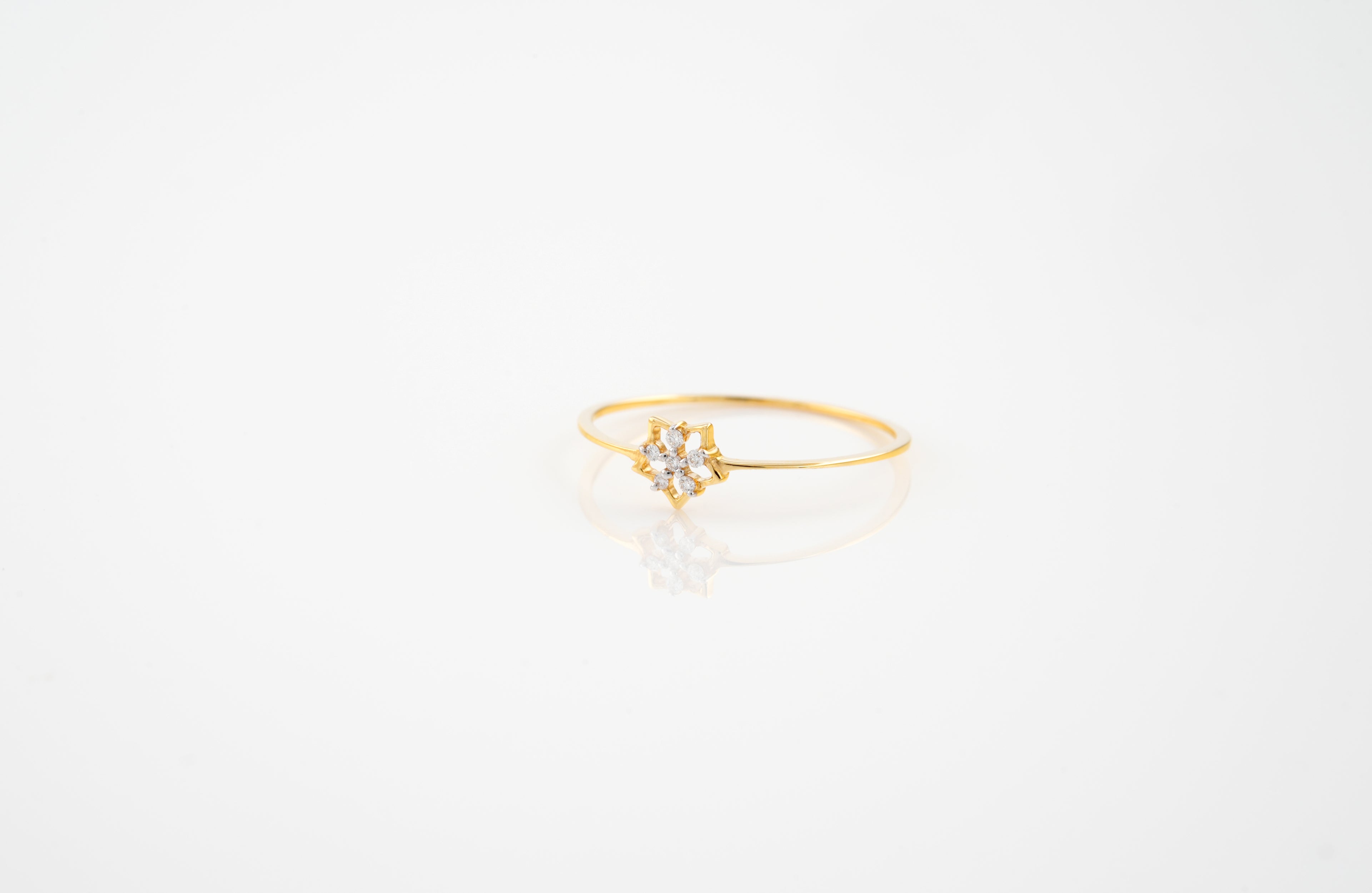 Floral Star Diamond Ring - RGD941