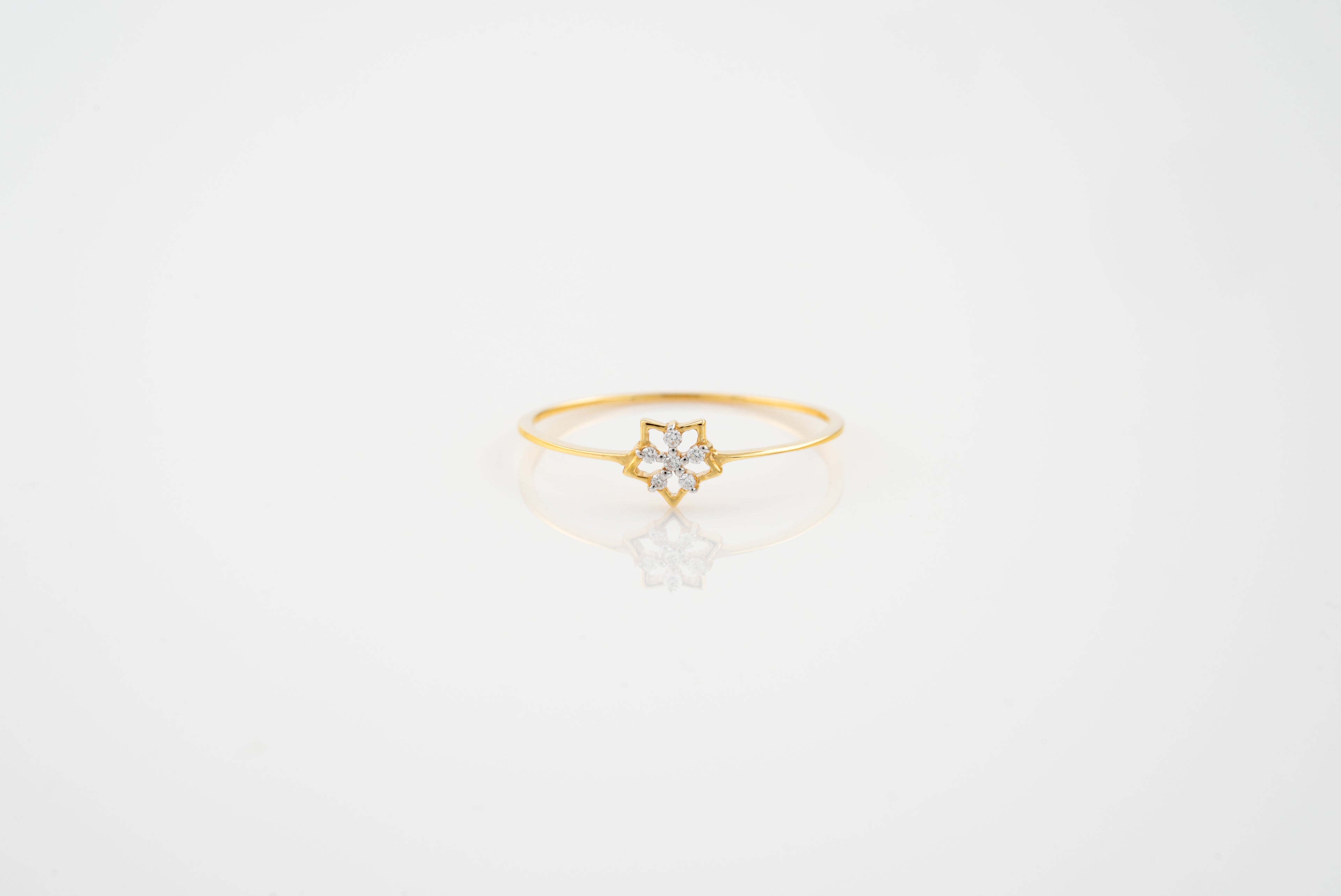 Floral Star Diamond Ring - RGD941