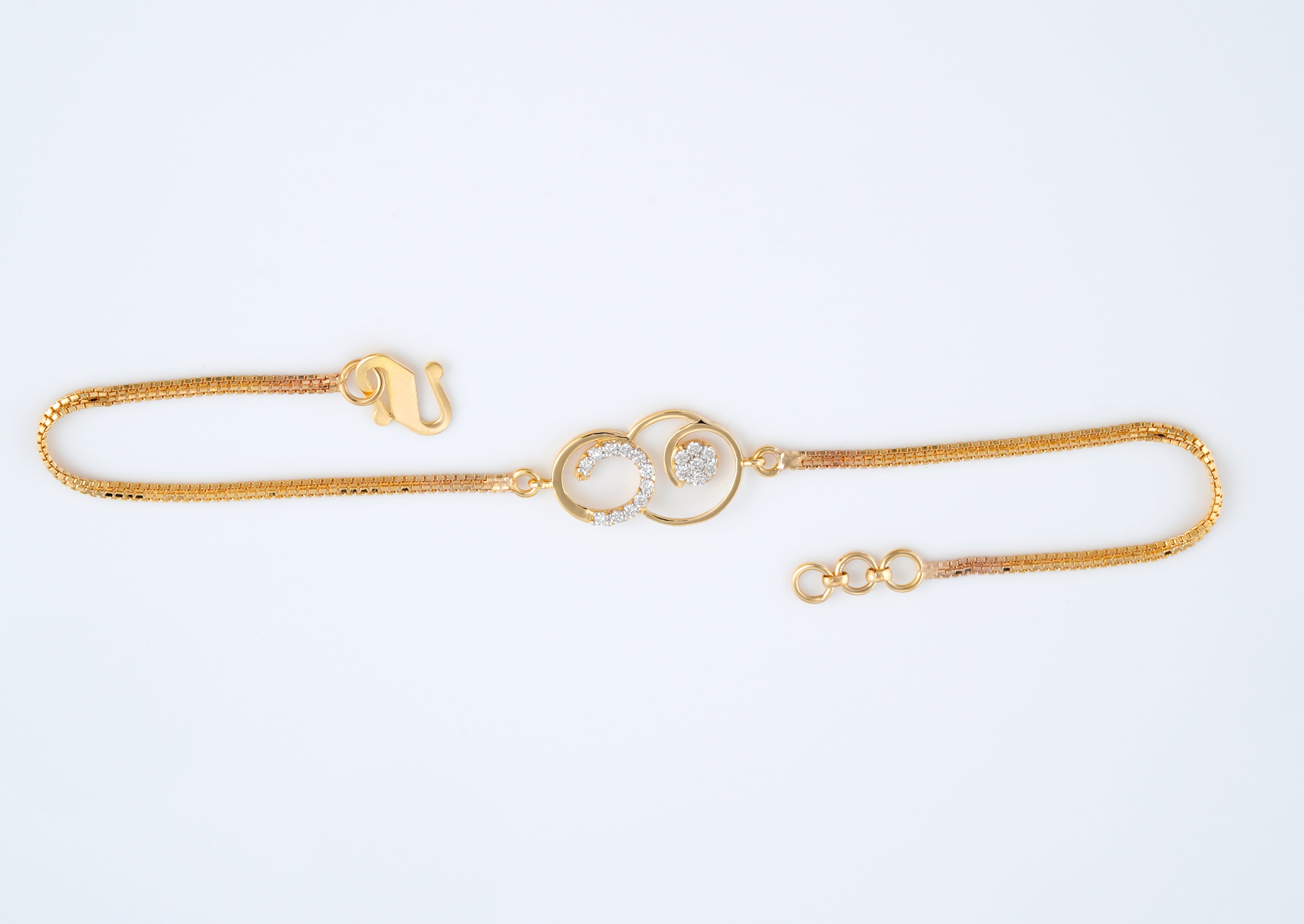 Two interlinked hearts Bracelet  - TBC111