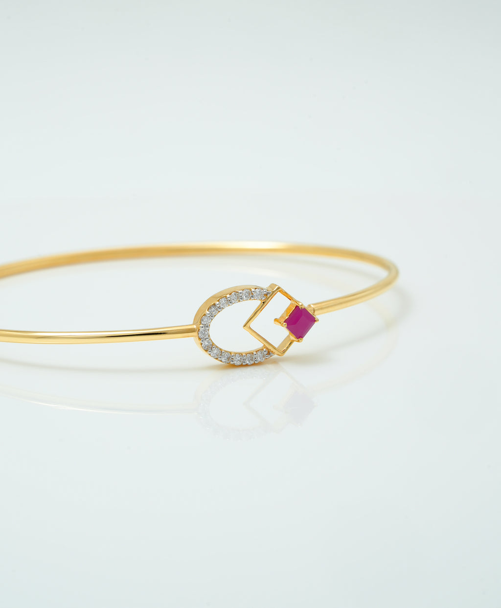 Scarlet Spark Orbit Bangle -CPBD63