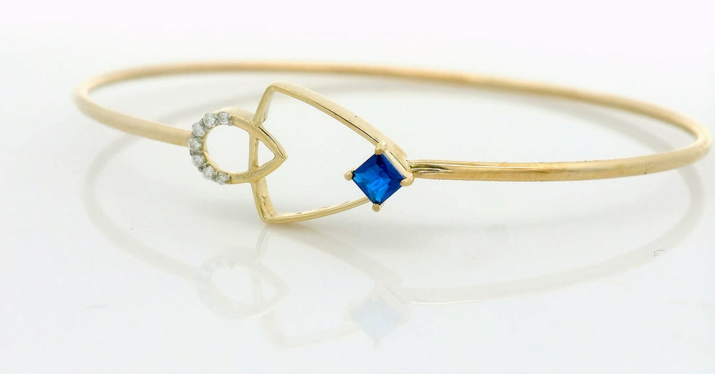 Diamond Royale Curve Bangle  - CPBD55R