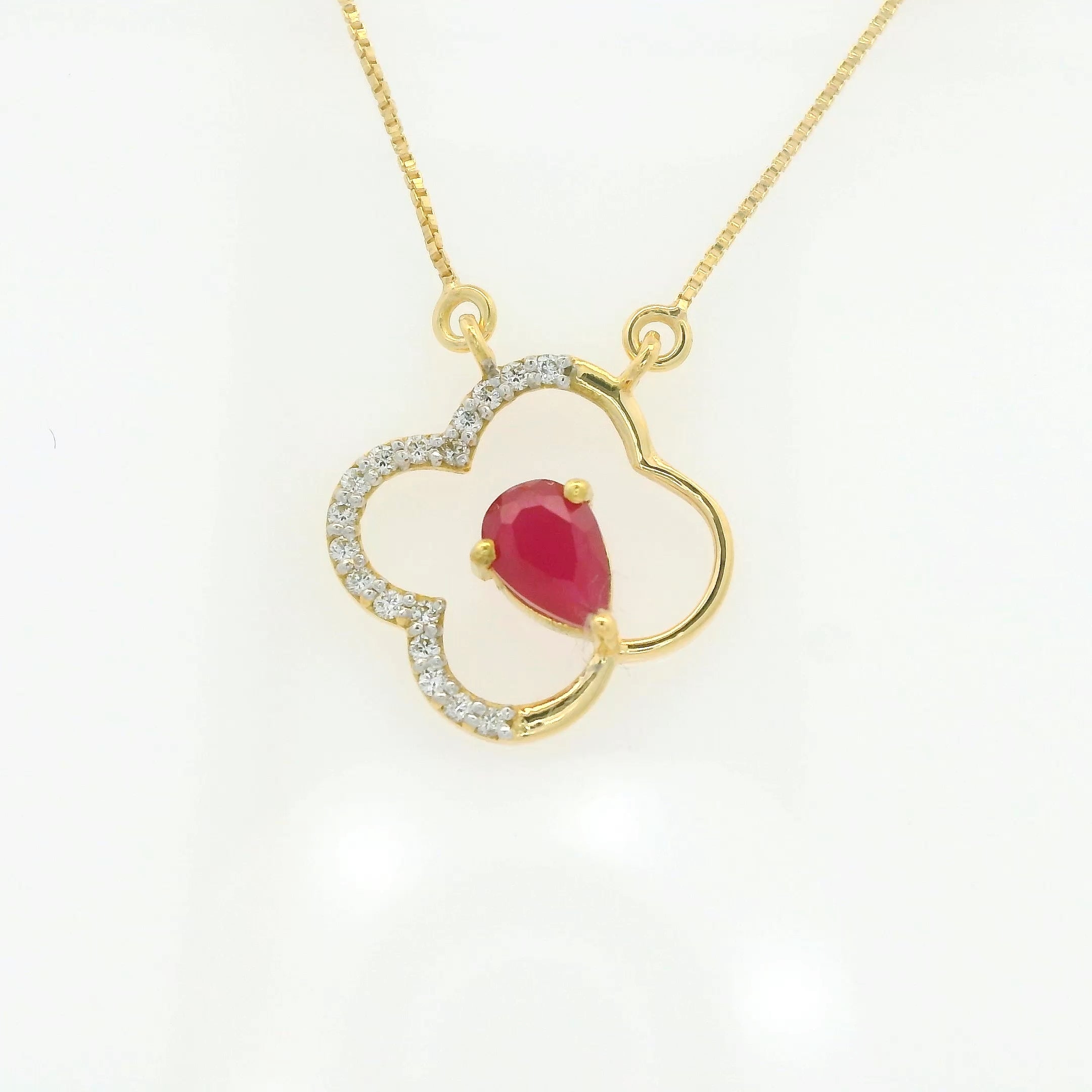 Ruby Radiance Clover  -CPDH89R