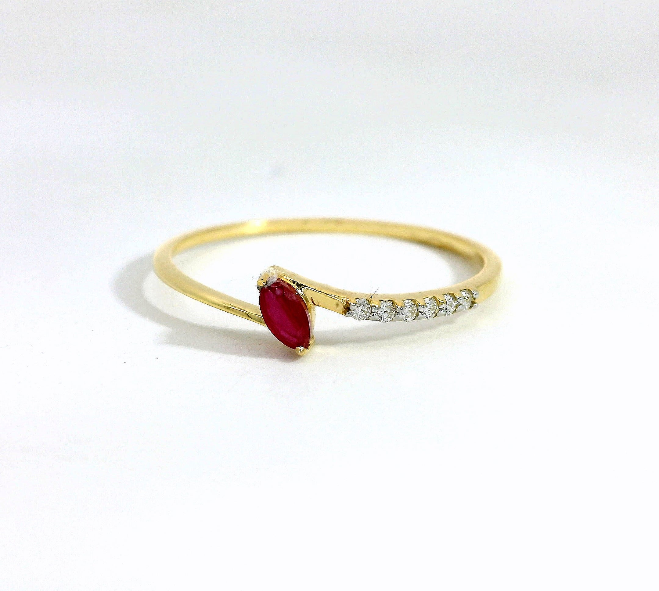 Ruby Drift Elegance  Ring   -CRG107R