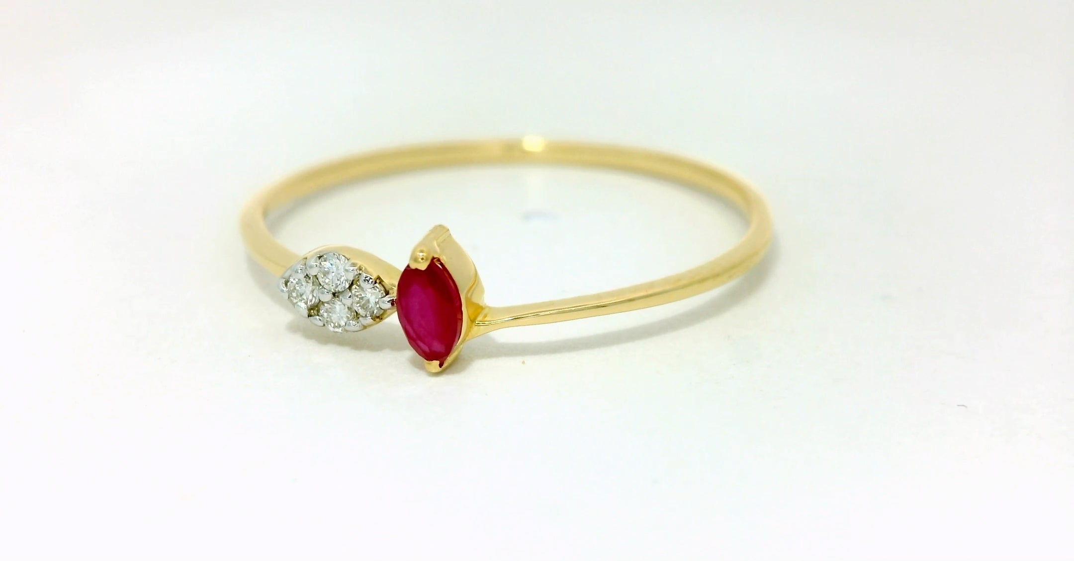 The Crimson Petal Ring  -  CRG110R