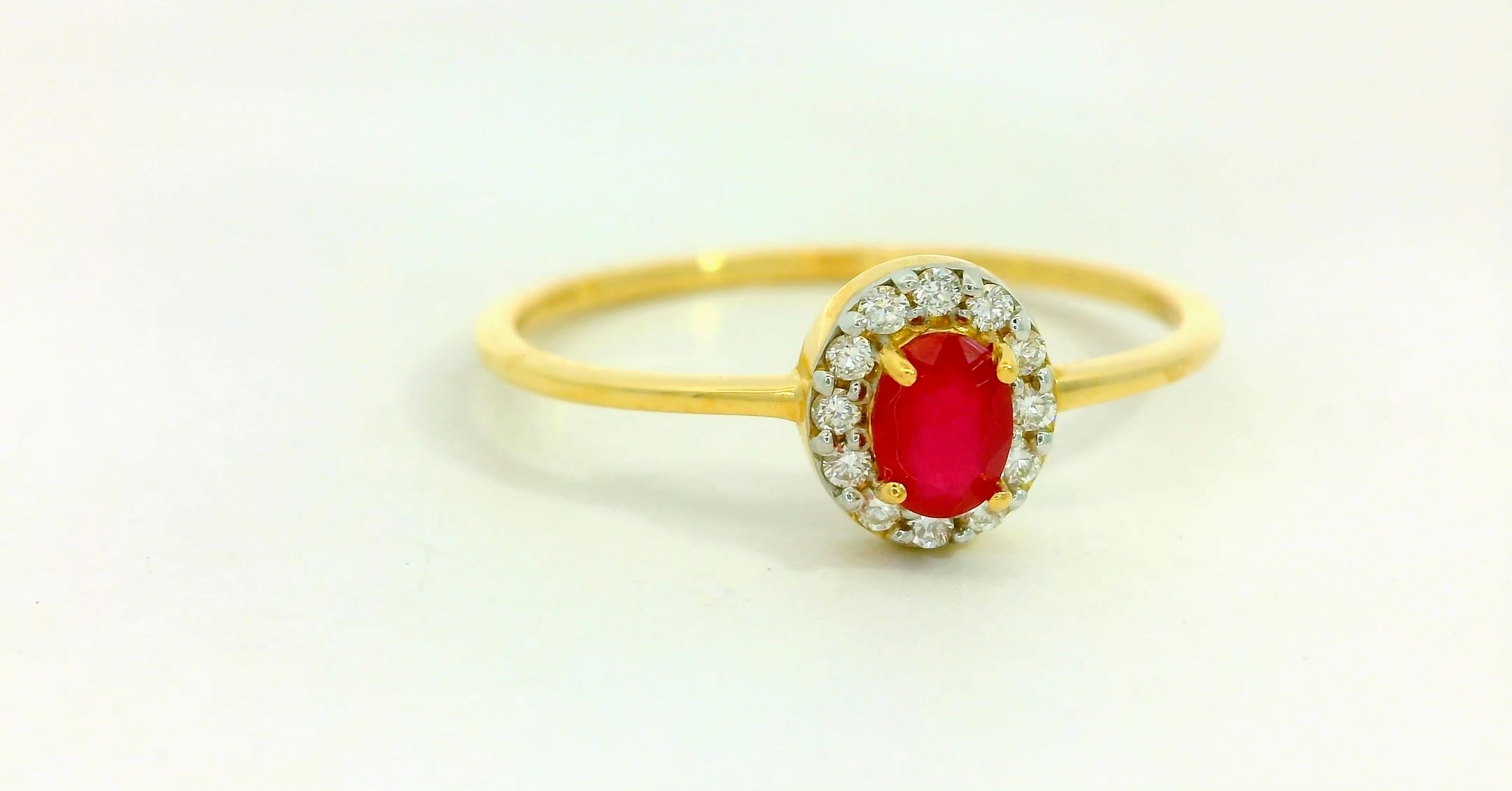 Scarlet Crown  Ring  - CRG15