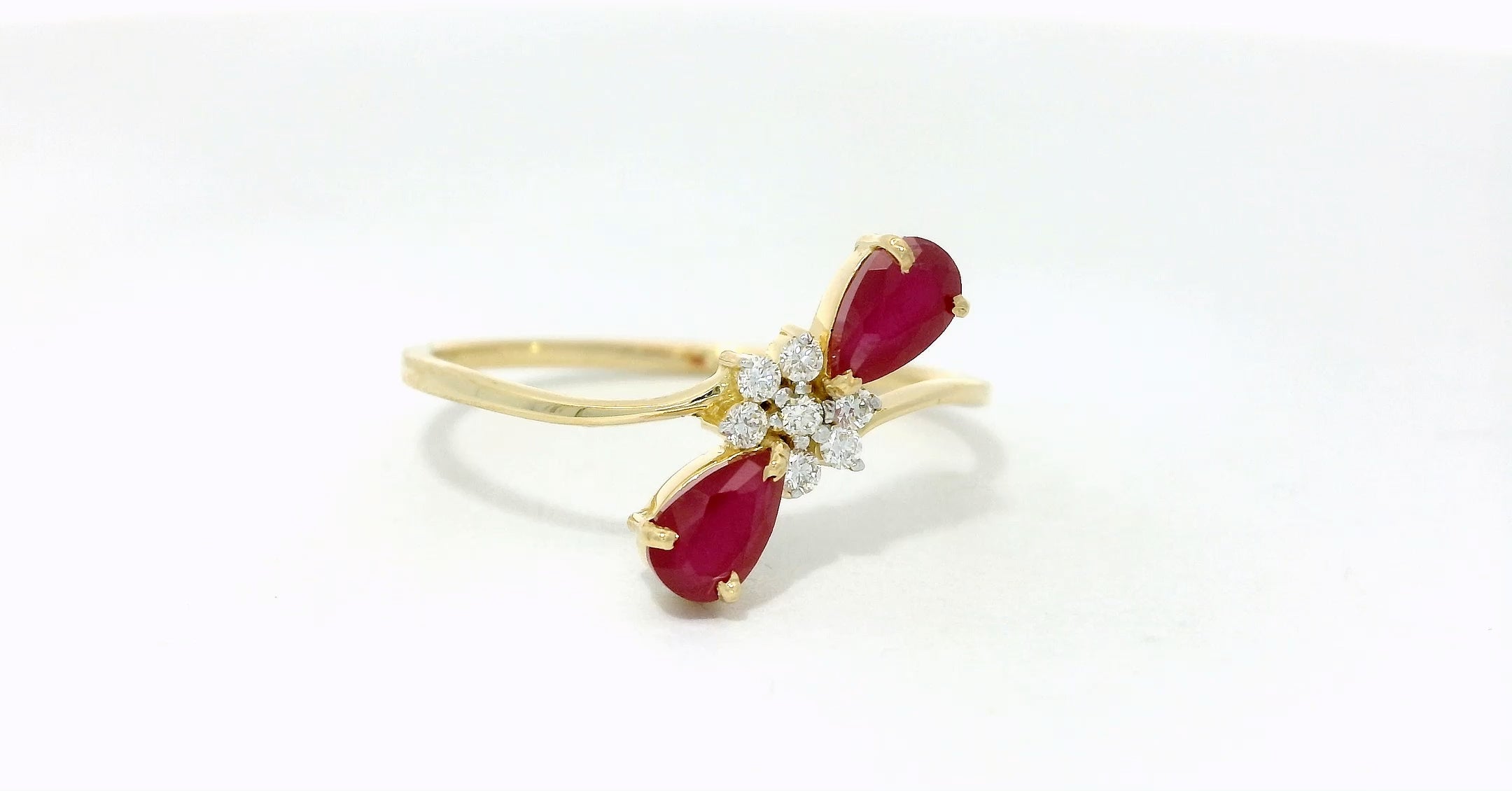 Royal Petal Spark Ring -CRG39R