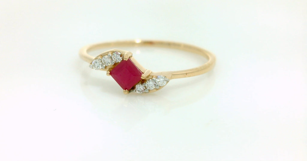 Ruby Crown Glow Ring  - CRG64R