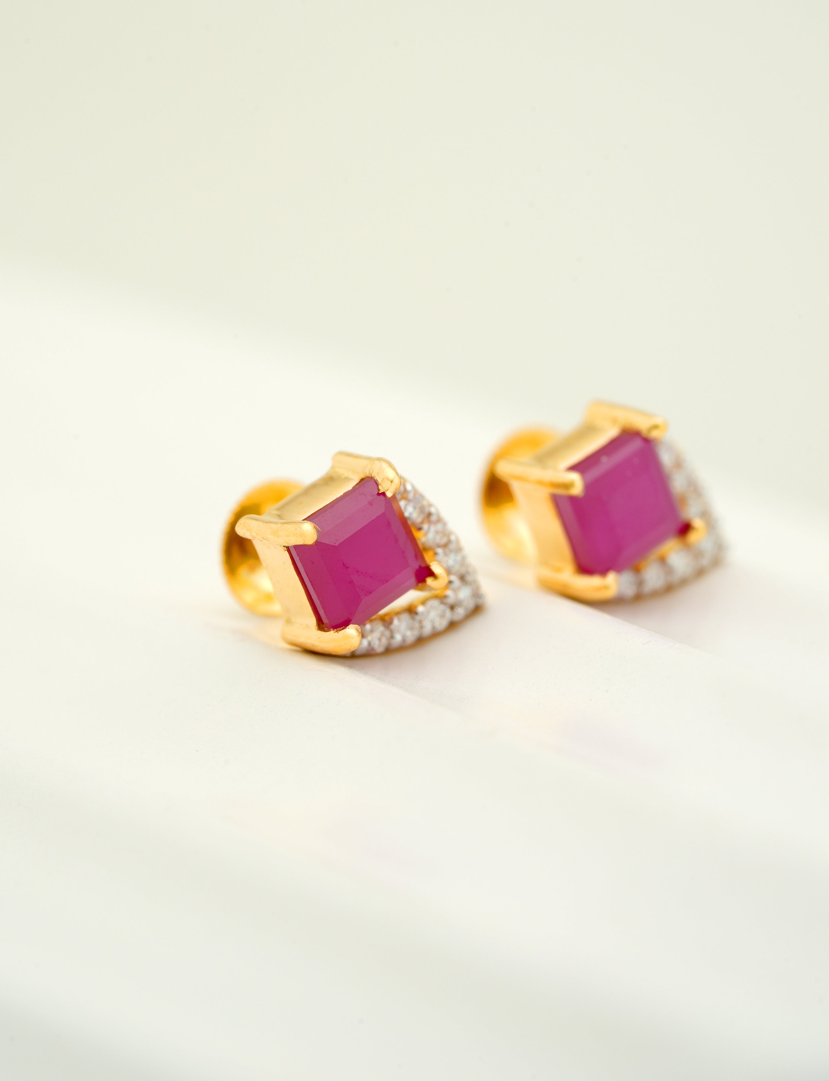 Luxe Ruby Spark Studs - CSTD42