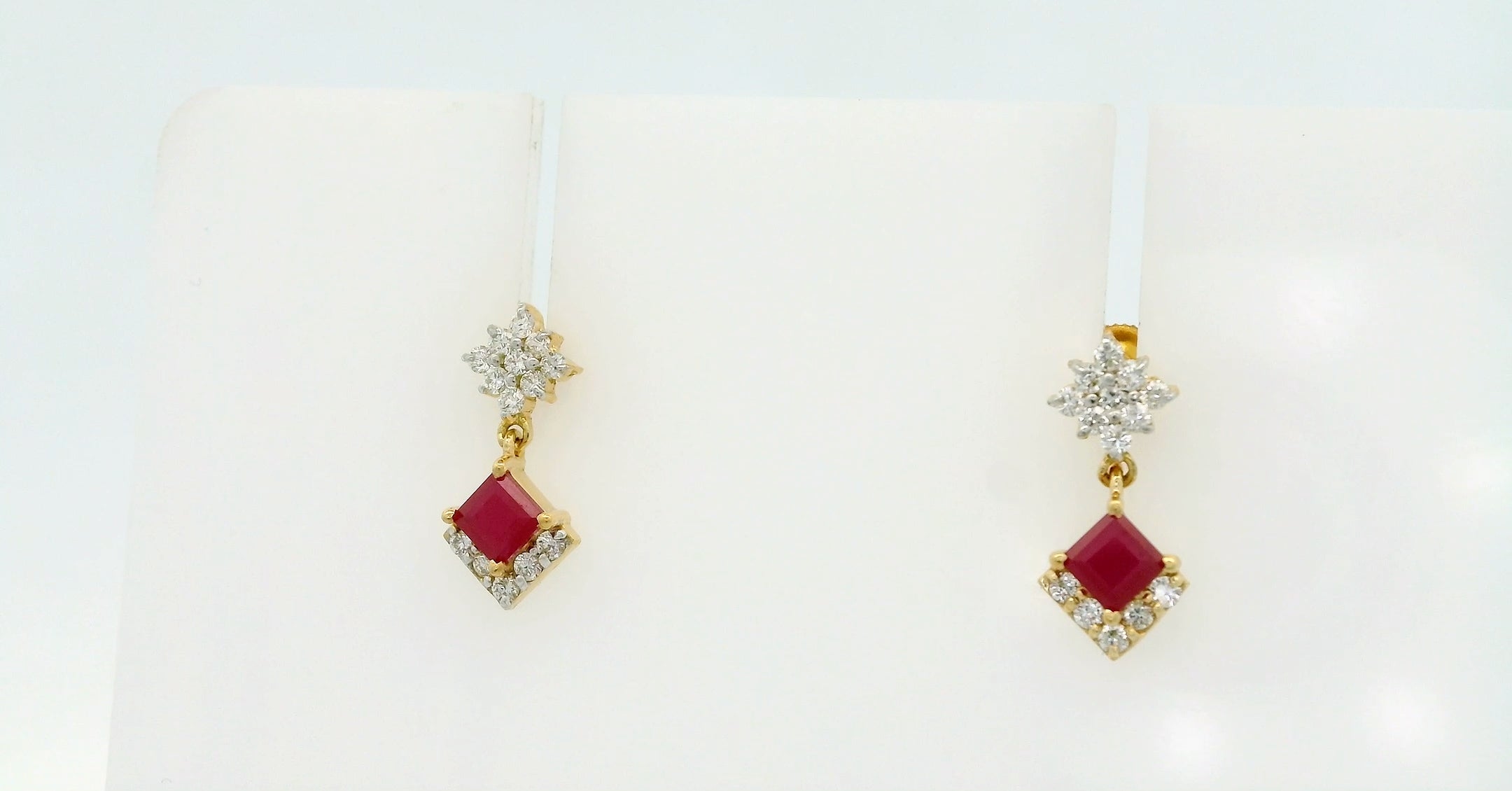 Ruby Royale Blossom   - CSTD83R