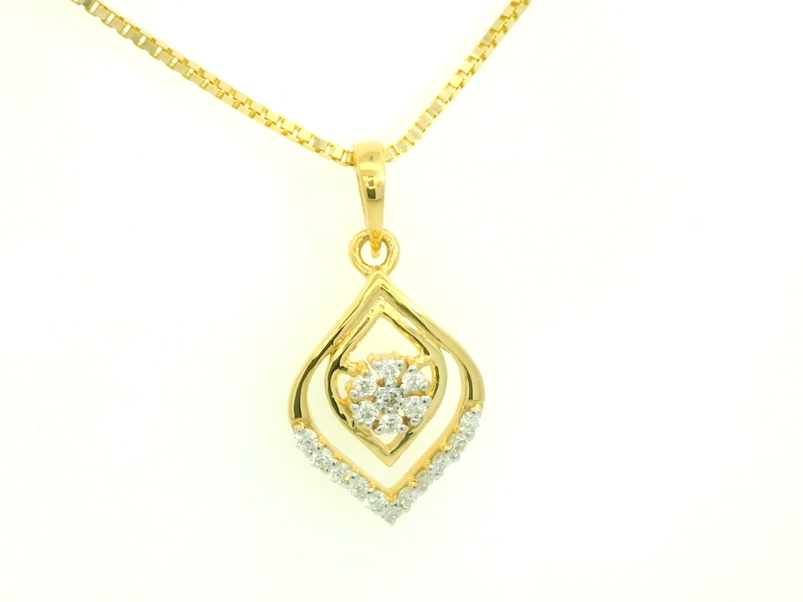Ethereal Bloom Pendant -PND5