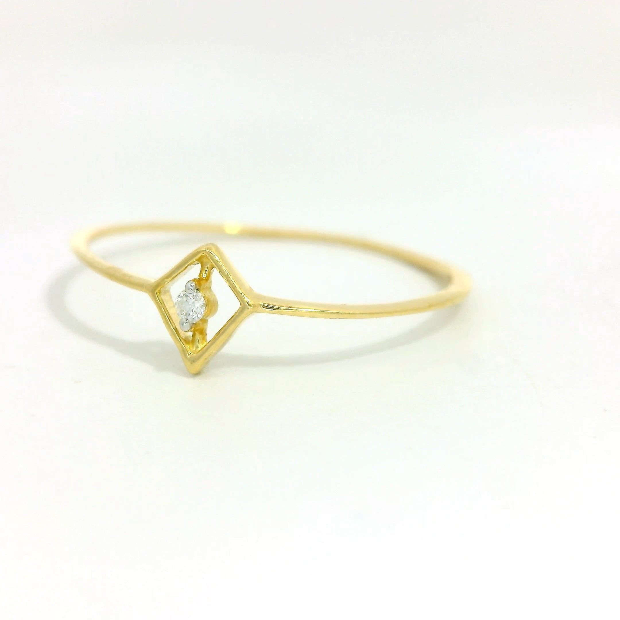 The Ethereal Point Ring   - RGD1052