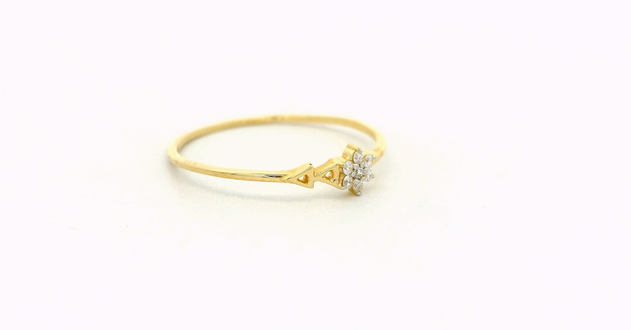 Saptaprabha Blossom  Ring -RGD479