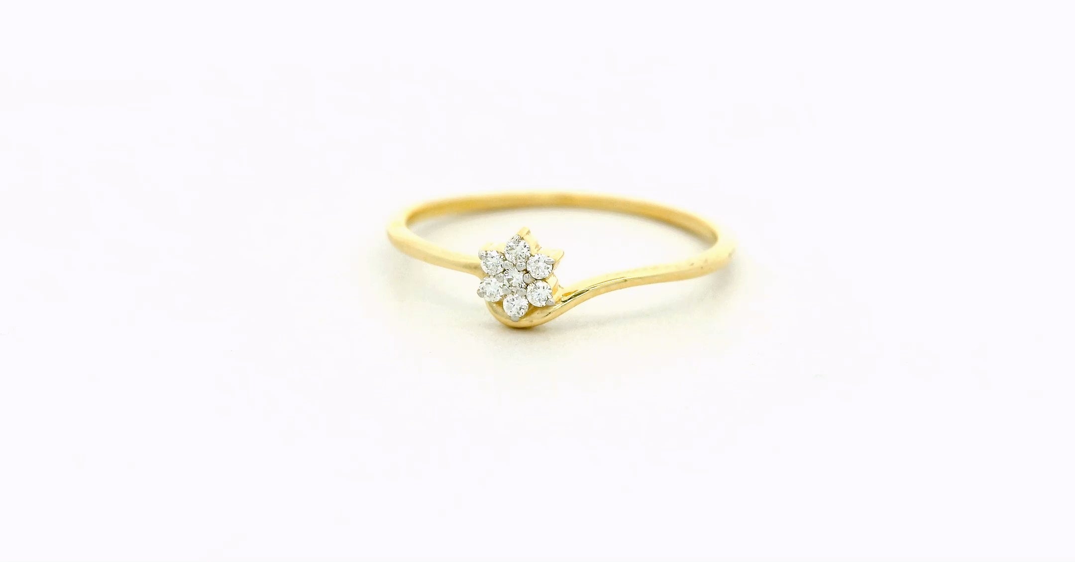 Jyothi-Valayam Ring  - RGD502