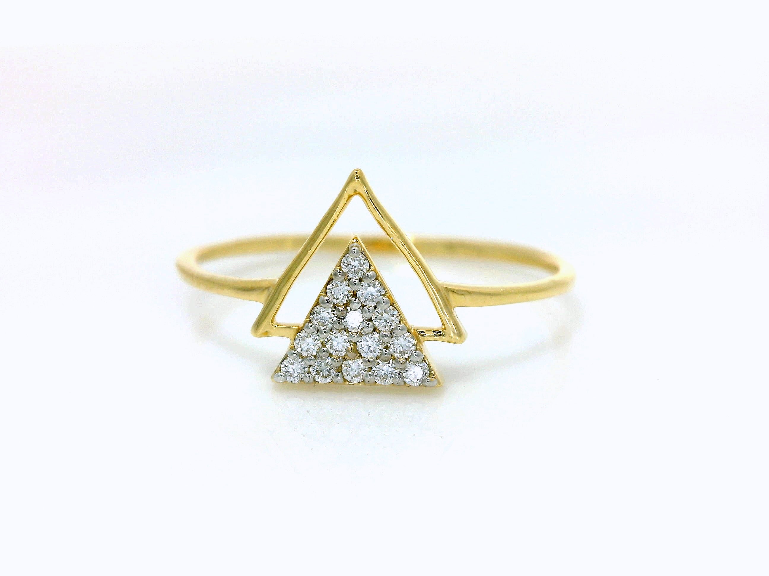 Thrikona Radiance Ring  -RGD536