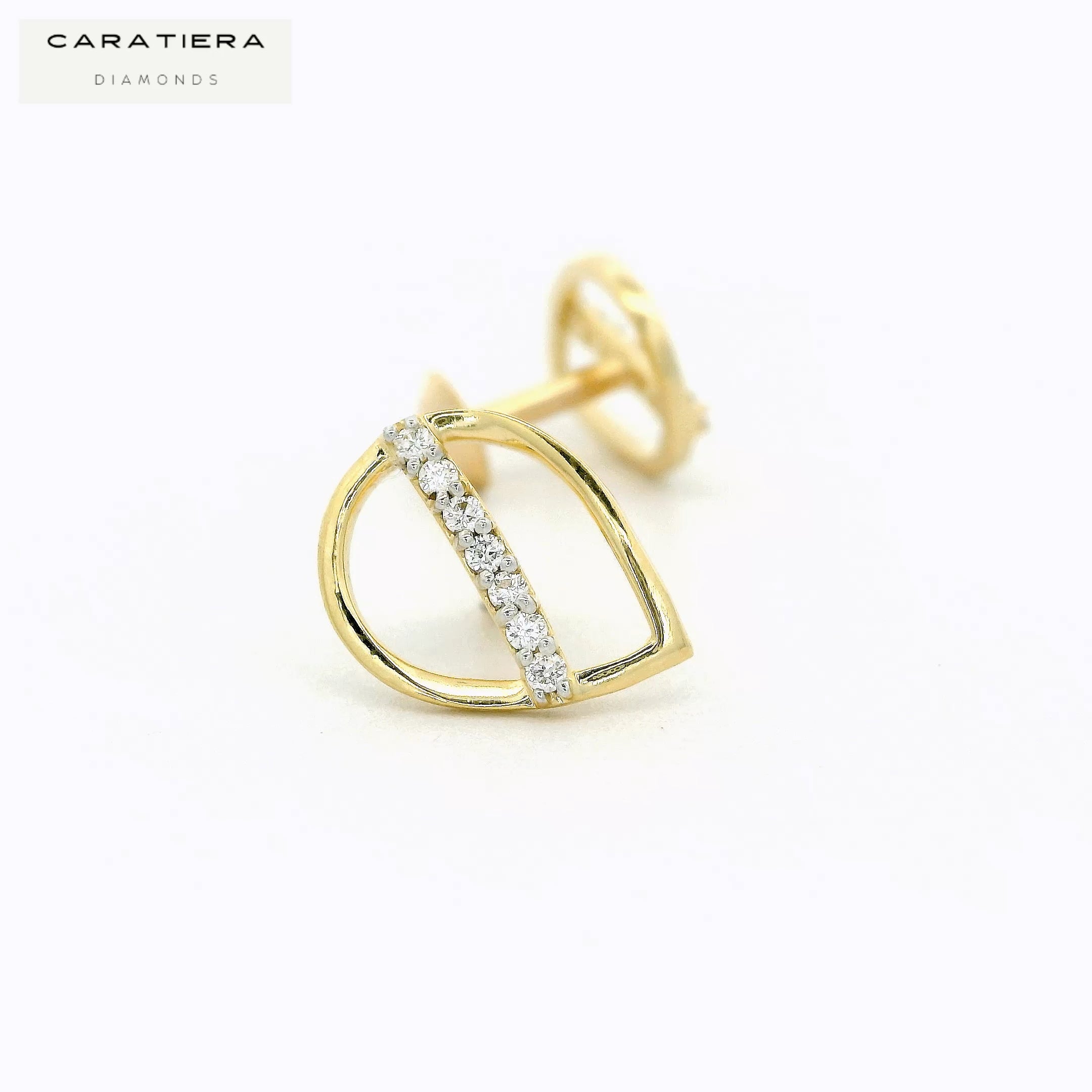 Radiant  Glow  Stud  - STDD607