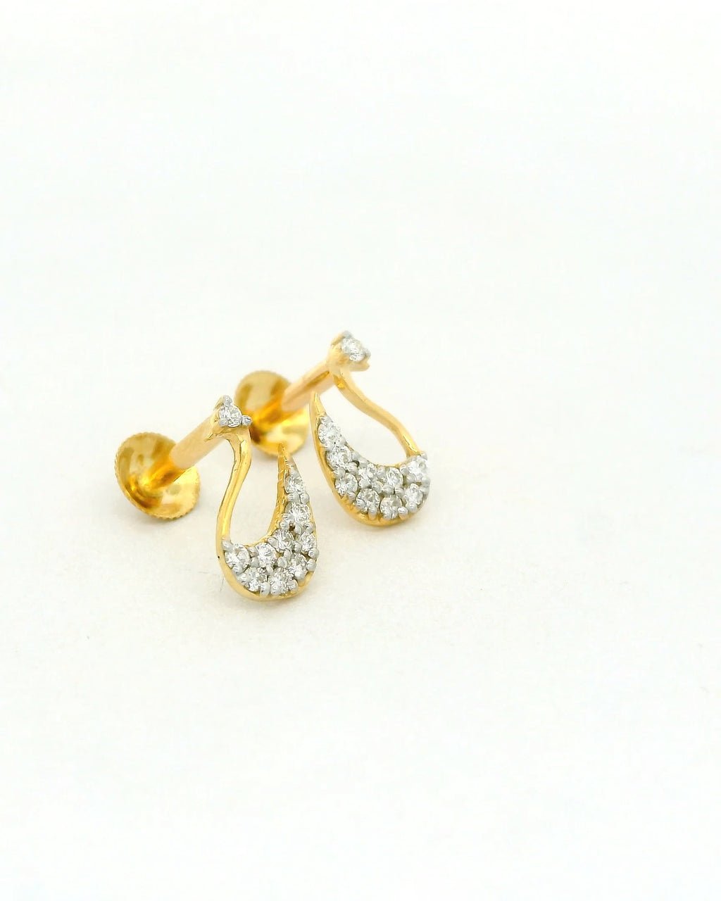 The Majestic Swan Studs   -STDD1079
