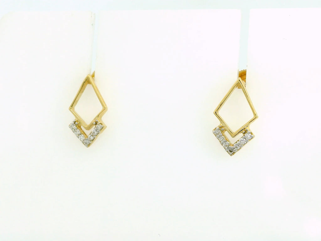 Prism Crest Diamond Studs   -STDD636