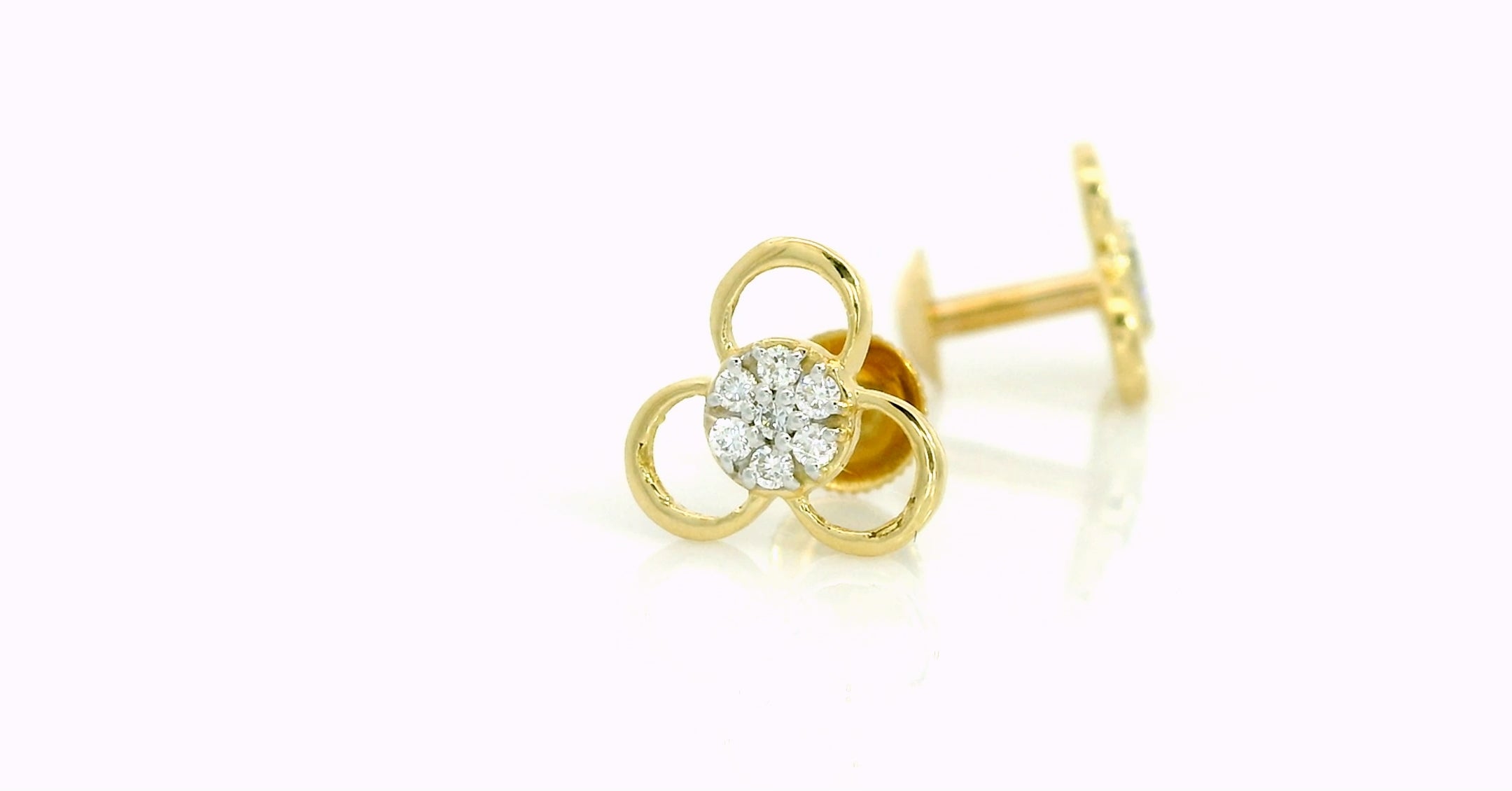 Petaline Grace Stud   -STDD829