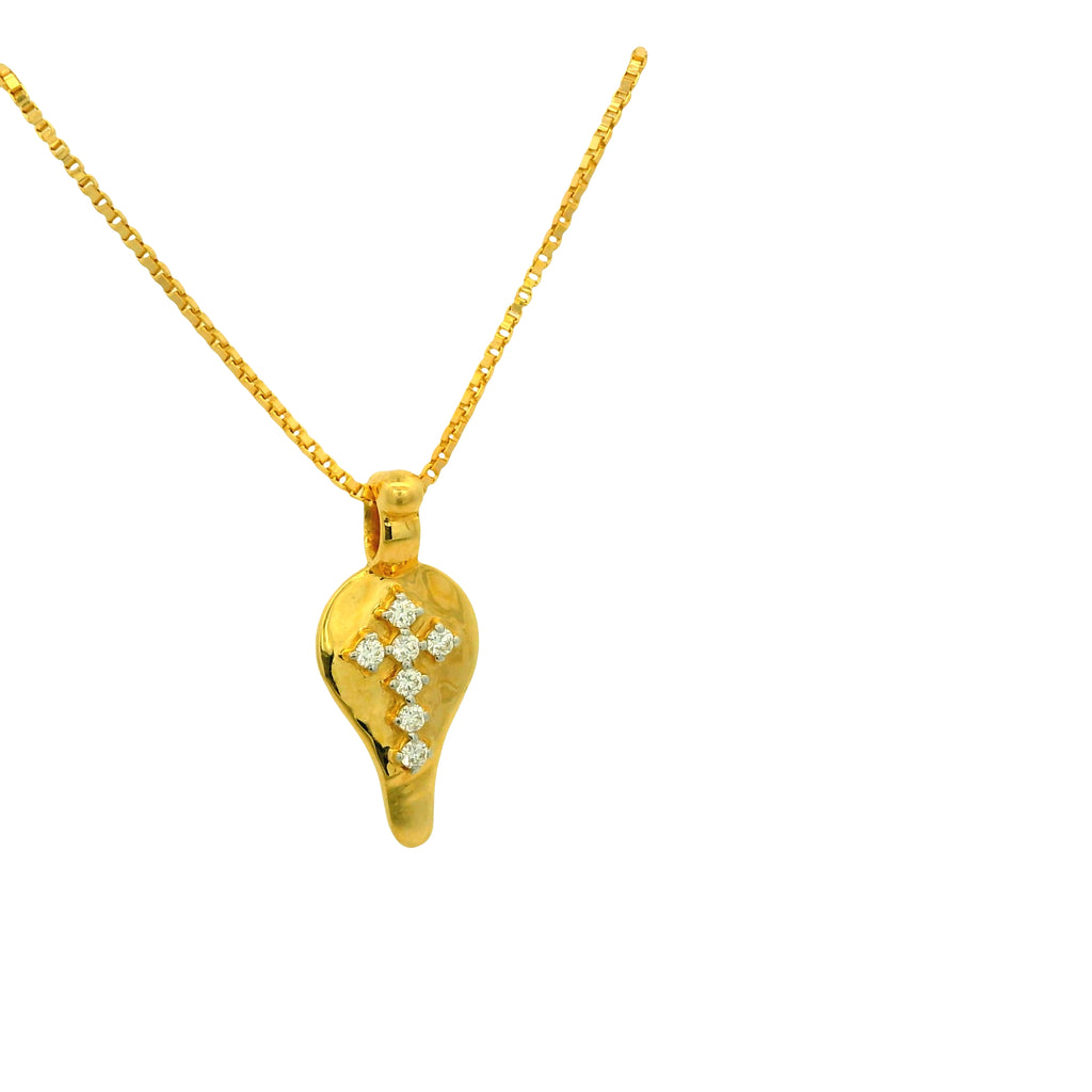 Lustrous Cross Spark Pendant   -TLD1