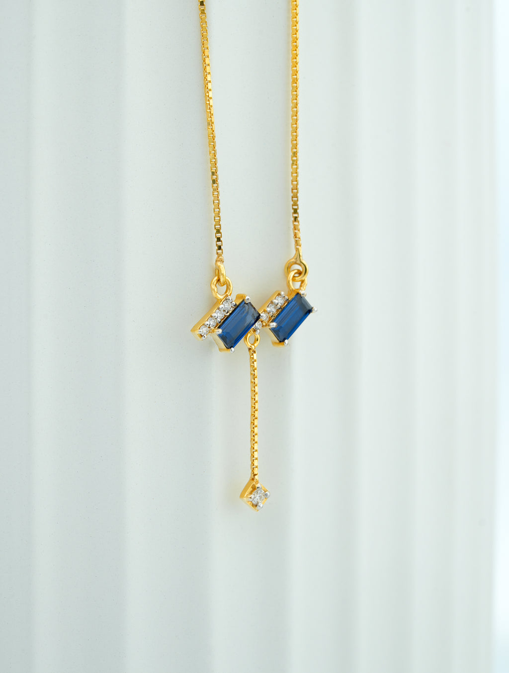 MODERN  EMARALD  DROP PENDANT  -CPDH 30