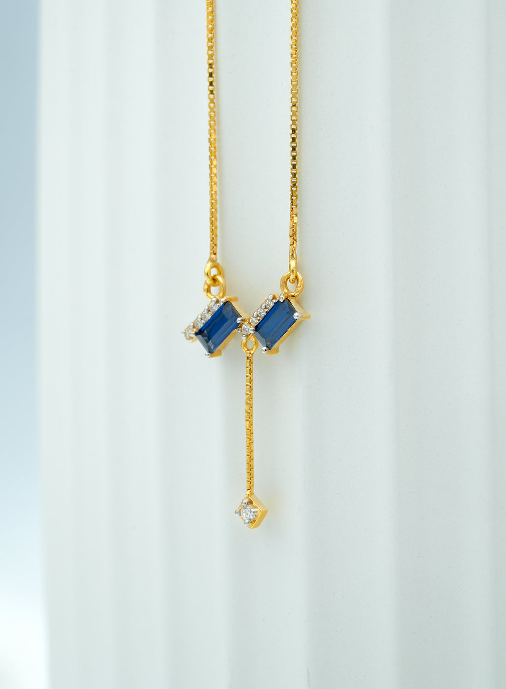 MODERN  EMARALD  DROP PENDANT  -CPDH 30