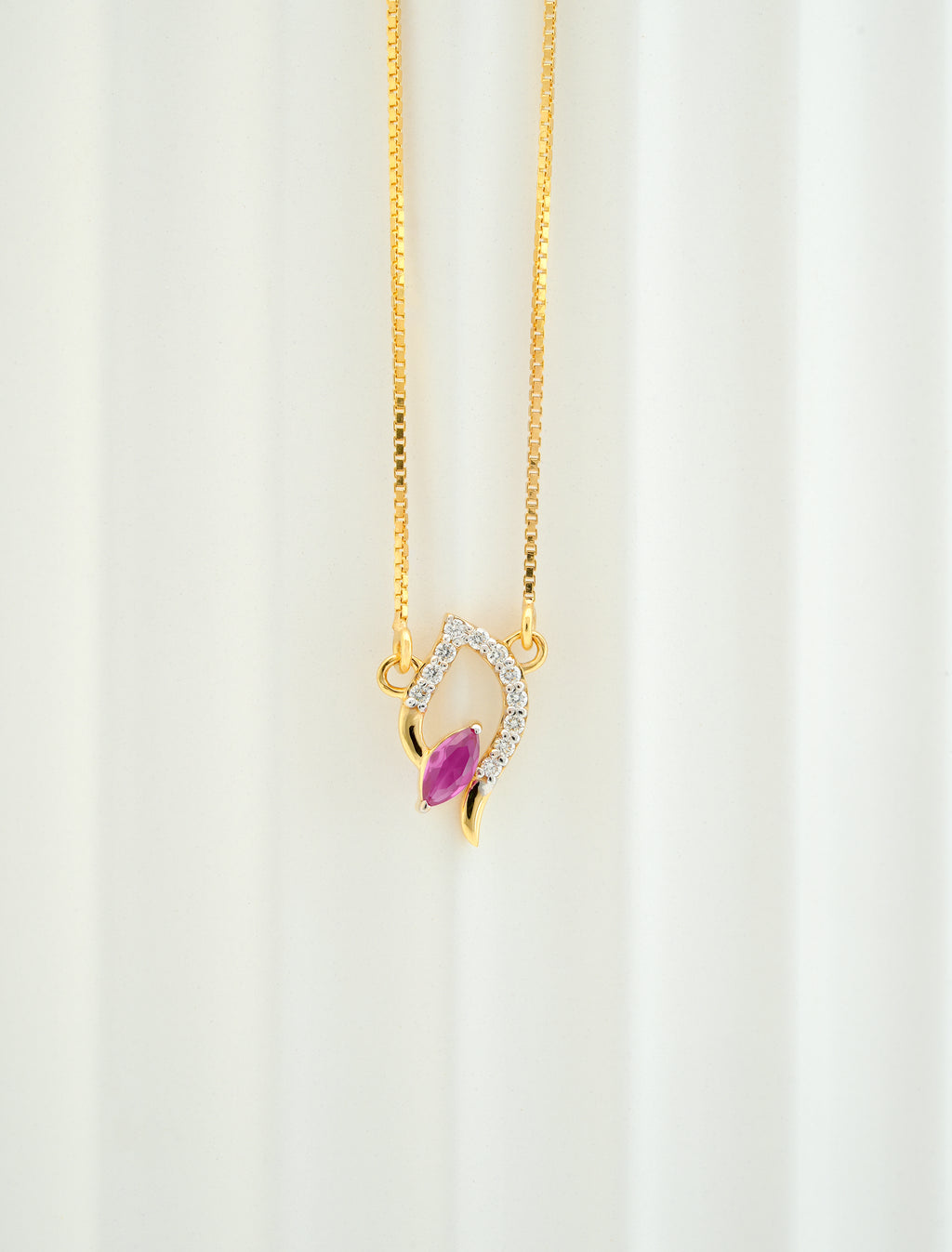 MARQUISE GLOW PENDANT -CPDH 49