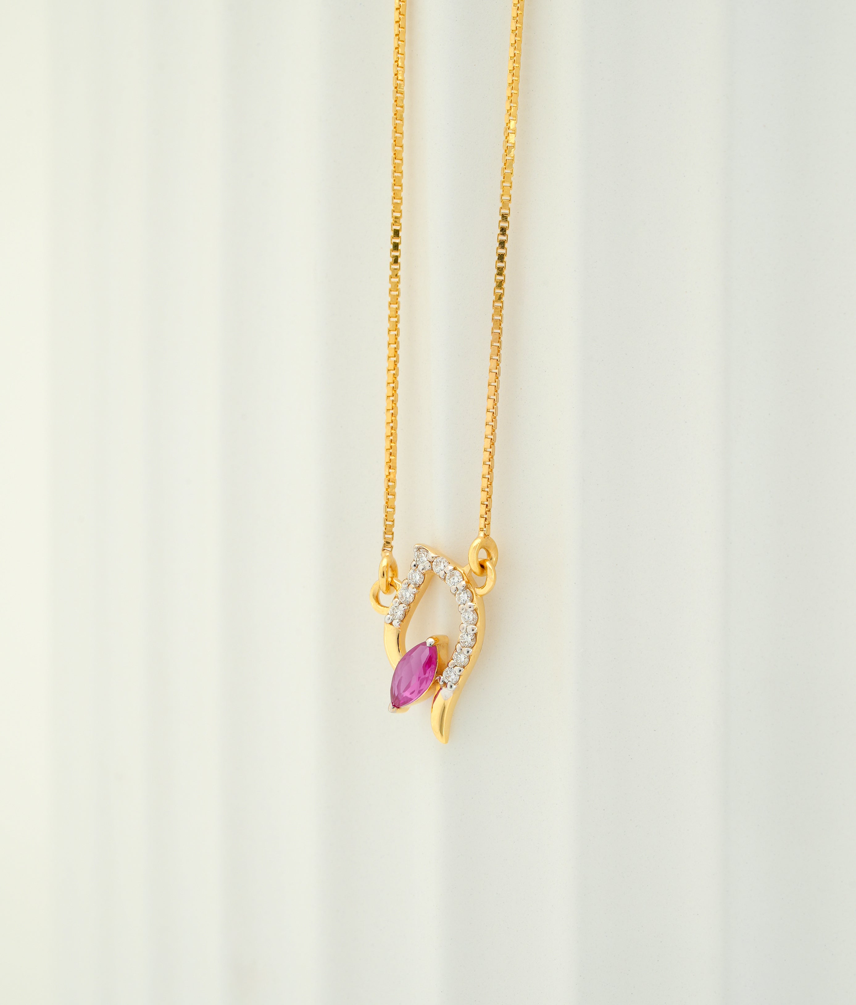 MARQUISE GLOW PENDANT -CPDH 49