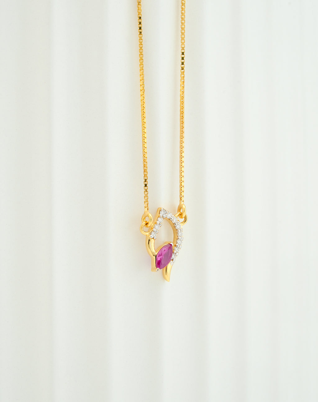 MARQUISE GLOW PENDANT -CPDH 49