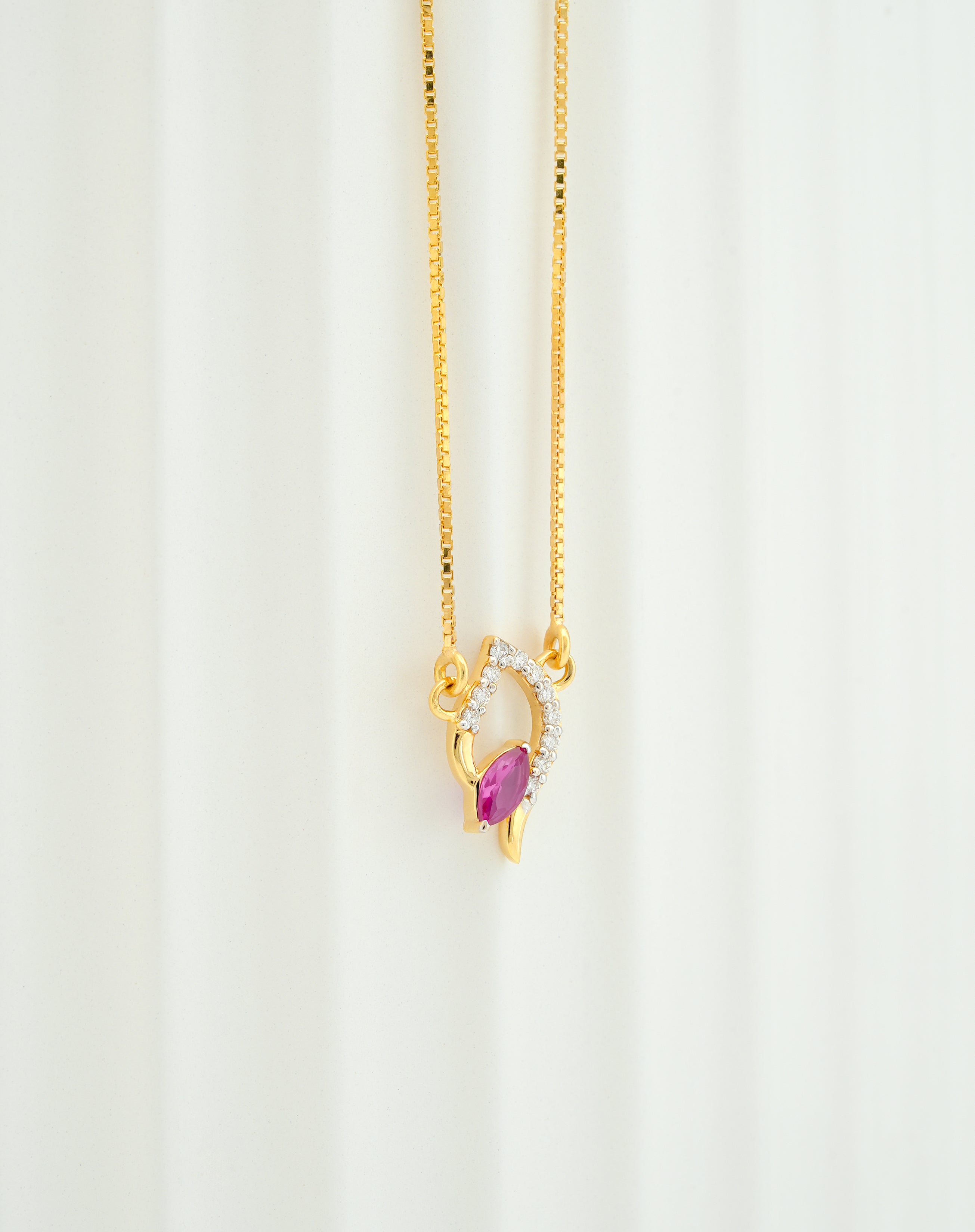 MARQUISE GLOW PENDANT -CPDH 49