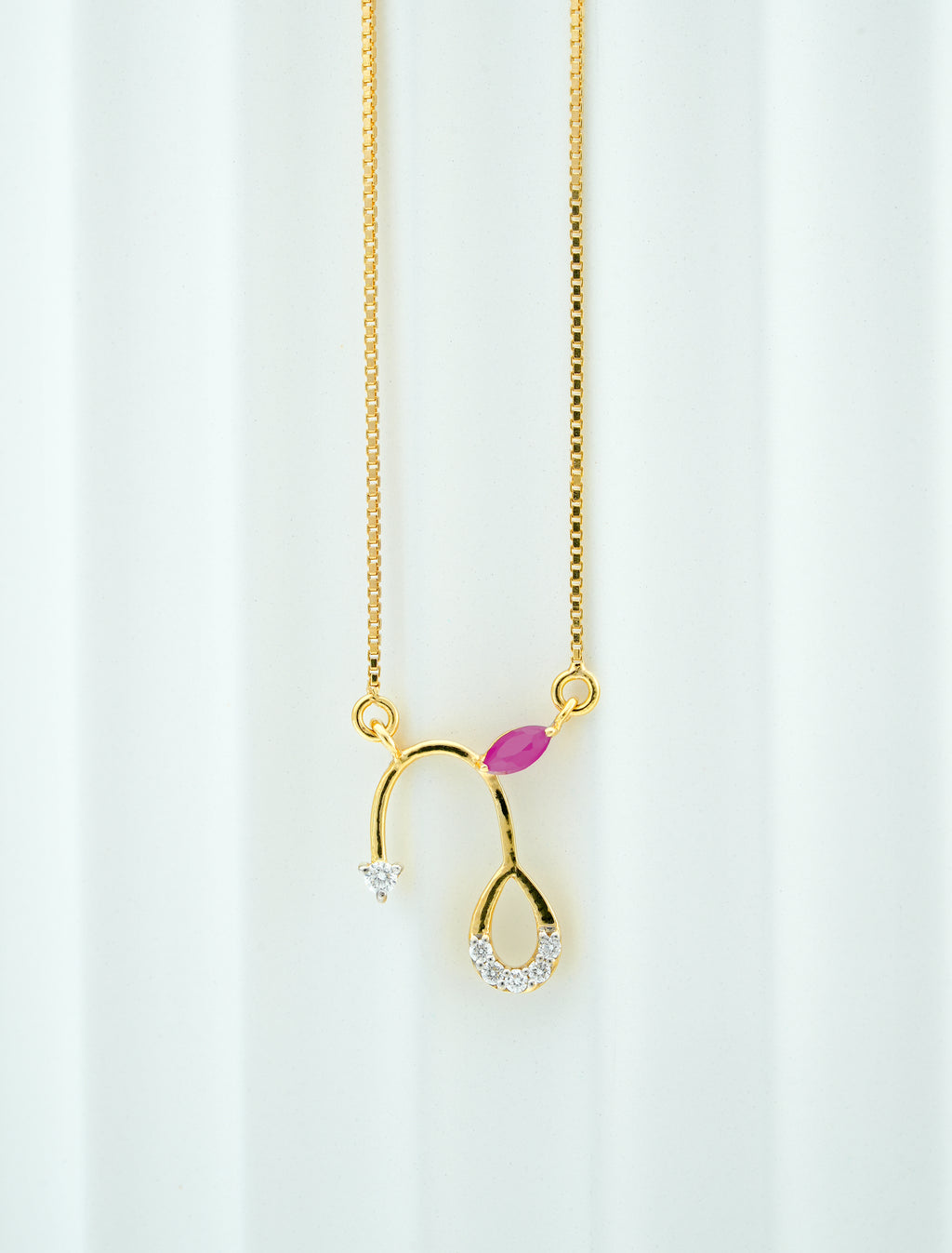 SCARLET  DROP GRACE PENDANT   -  CPDH 87
